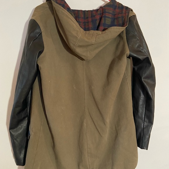 Vintage Jacket - Picture 13 of 16